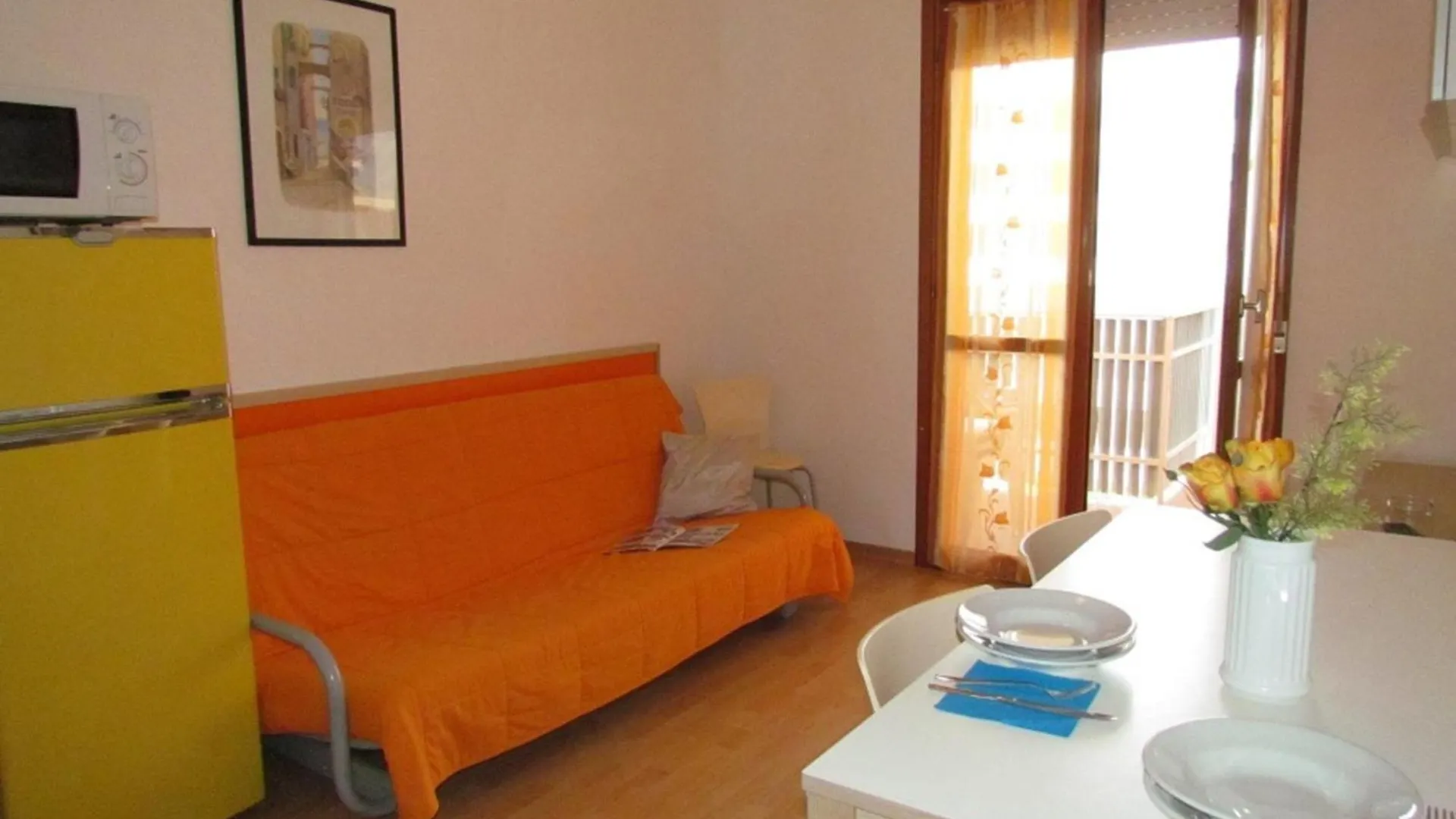 Apartment For 7 With Huge Shared Pool Bibione