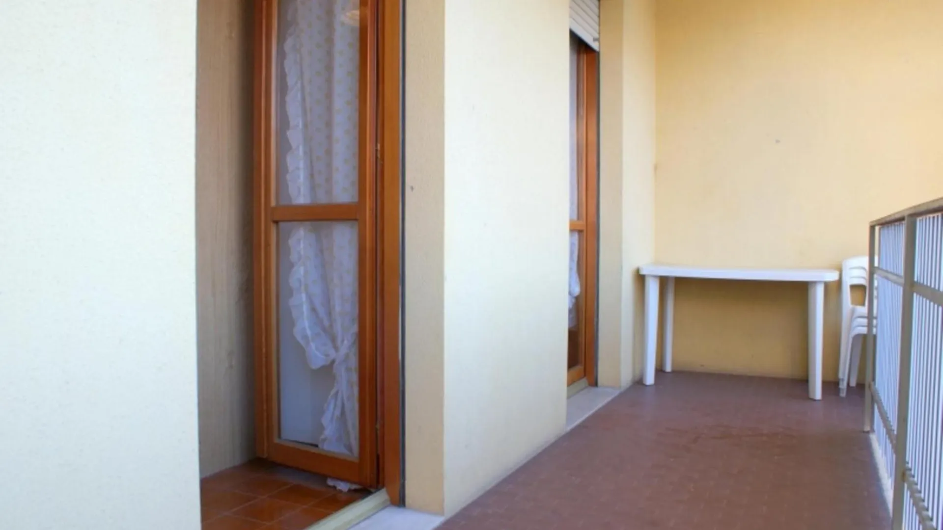 Apartment For 7 With Huge Shared Pool Bibione 0*,  Italy